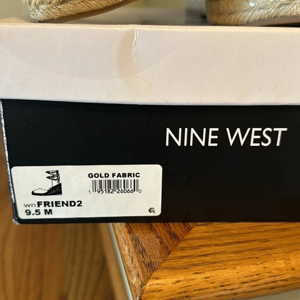 NIB FRIEND 2.0 ANKLE WRAP ESPADRILLE WEDGE SANDALS Gold Metalic size 9.5